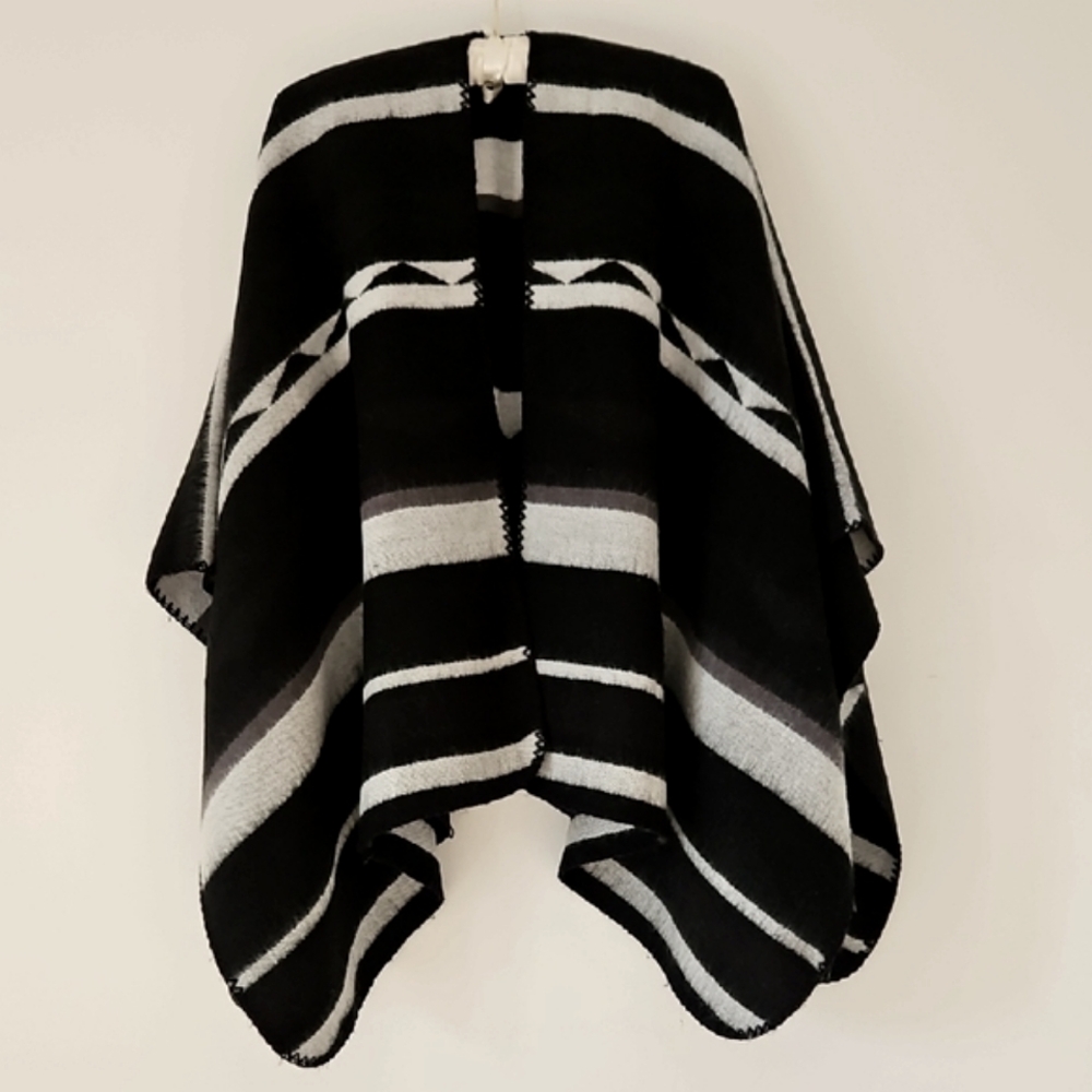 Black & White Poncho